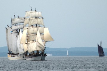 Hanse Sail - Mare Frisium und Tre Kronor af Stockholm
